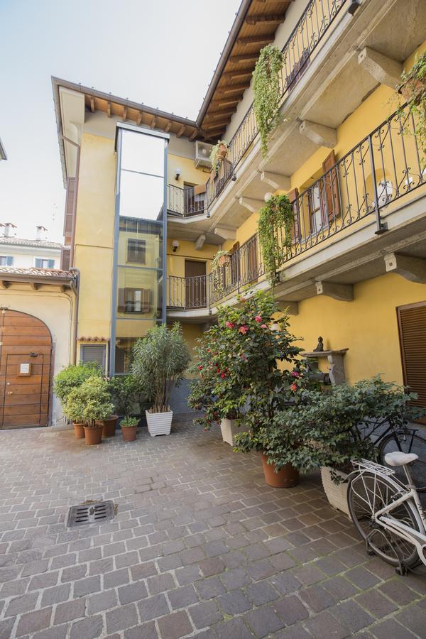 Hotel Antica Trattoria Dell'Uva Monza Exterior foto